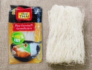 Fideos delgados de arroz